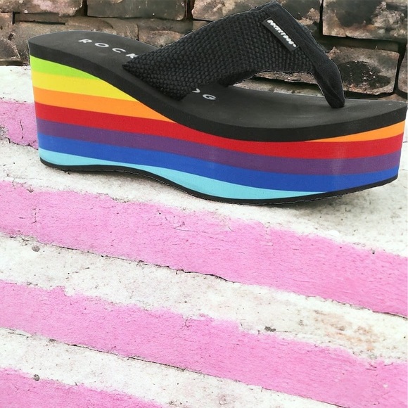 New In! Rocket Dog Multicolor Rainbow Ultra Platform Wedge Sandal - Picture 1 of 8
